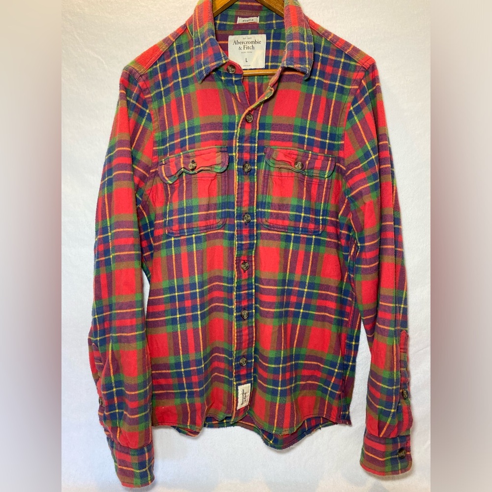 Abercrombie & Fitch 100% Cotton Red Long Sleeve Button Up Flannel Women’s Large